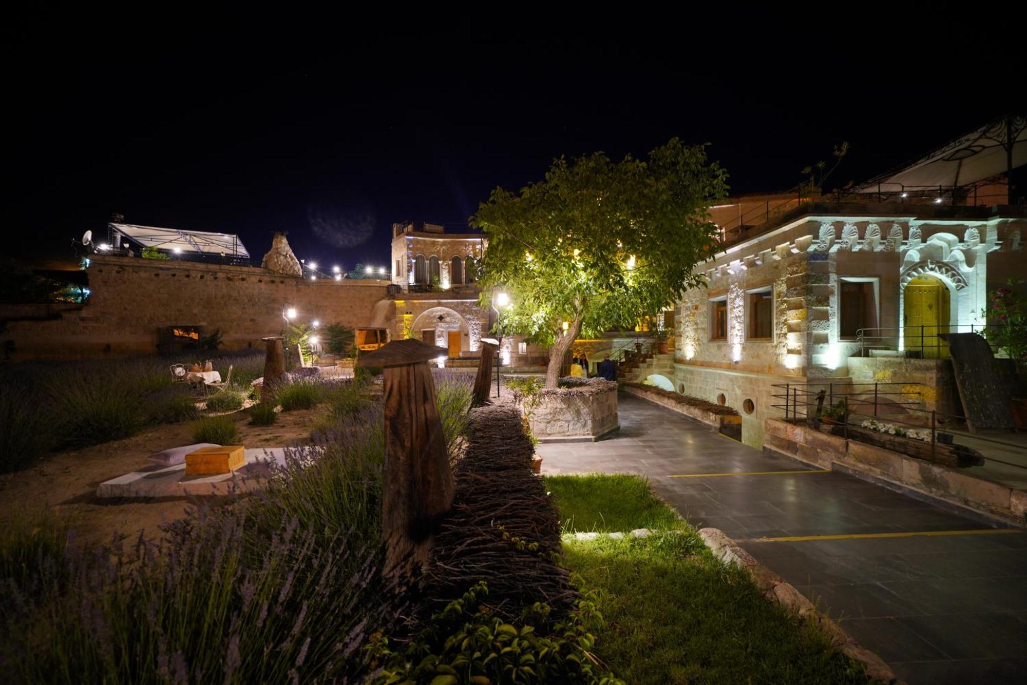 Design Cave Hotel Goreme Bagian luar foto